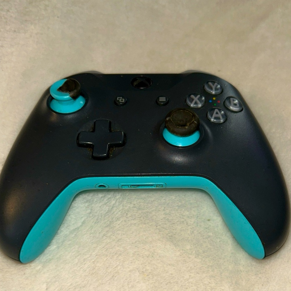 Microsoft Xbox One Wireless Controller 1708, Gray & Blue